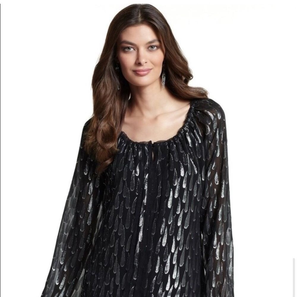 White House Black Market Blouse Women XS Black Silver Metallic Silk Teardrop Top